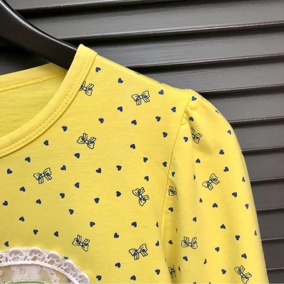 Lili Shopping, Cute Girly Top w/ Candy, Hearts & Bows, See my Measurements - Picture 5 of 12